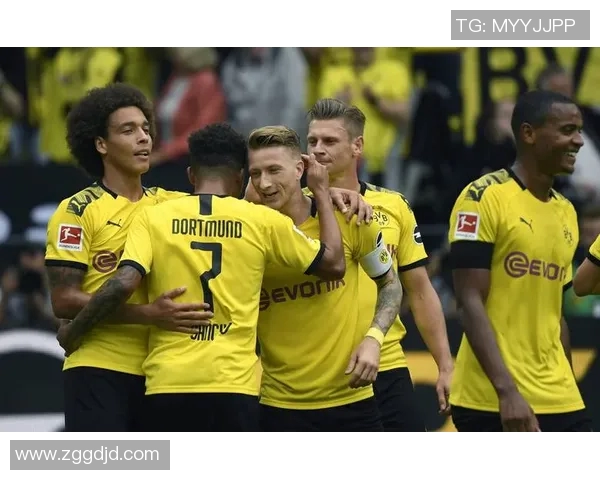 曼城足球俱乐部的辉煌历程与未来展望解析